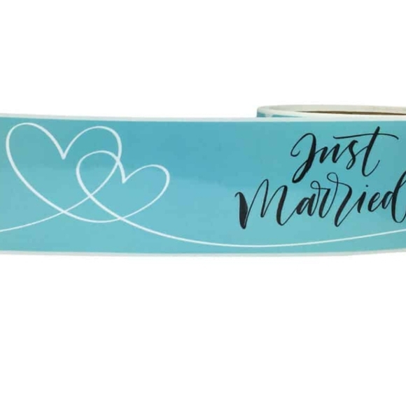 3 Rolls of Just Married Water Bottle Labels - Picture 2 of 3